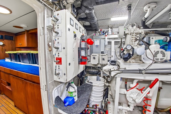 4 Umbrellas 78ft Jongert Yacht For Sale