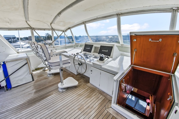 4 Umbrellas 78ft Jongert Yacht For Sale