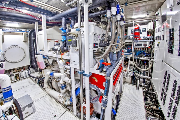 4 Umbrellas 78ft Jongert Yacht For Sale