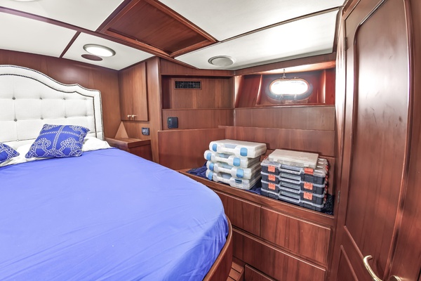 4 Umbrellas 78ft Jongert Yacht For Sale