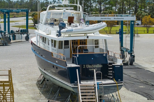 4 Umbrellas 78ft Jongert Yacht For Sale