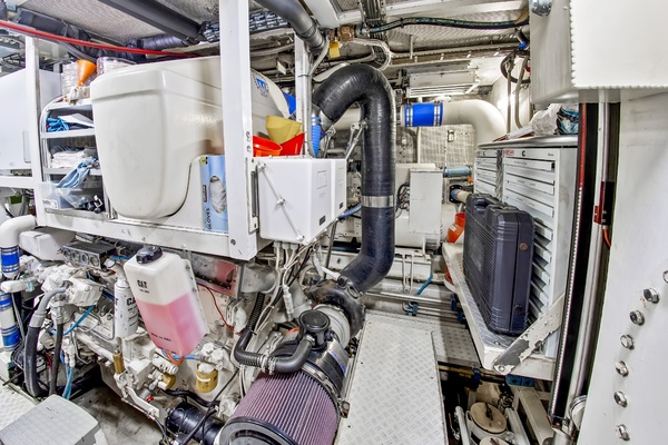 4 Umbrellas 78ft Jongert Yacht For Sale