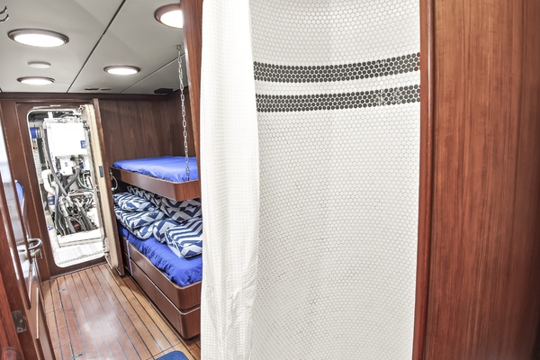 4 Umbrellas 78ft Jongert Yacht For Sale