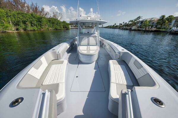 Contender 44ST Yacht For Sale