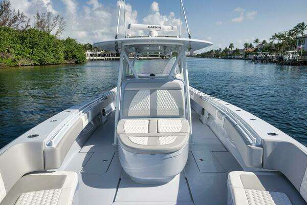 Contender 44ST Yacht For Sale