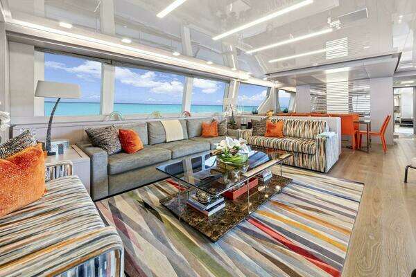 Custom Line  Yacht For Sale