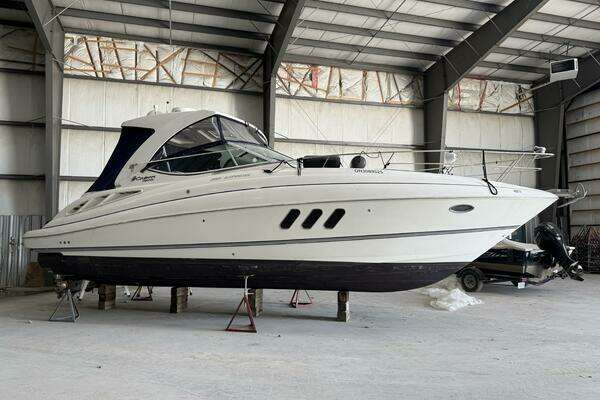 35-ft-Cruisers Yachts-2012-350 Express-Midland Ontario Canada yacht for sale