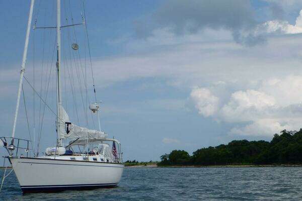 Photo of the 1987 Tartan 40CB "IBIS"