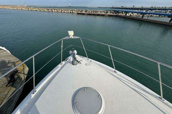 Carver  Yacht For Sale