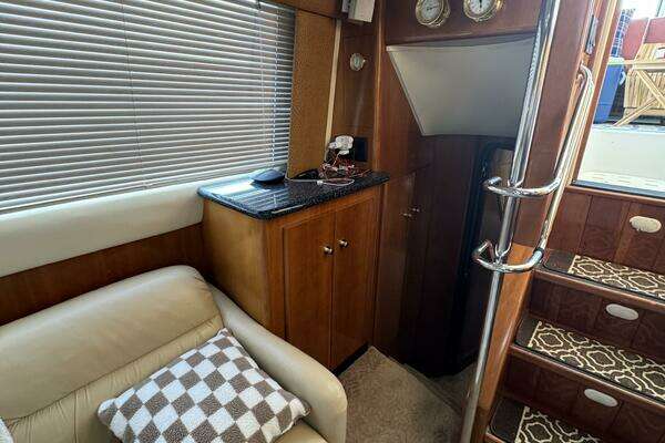 Carver  Yacht For Sale