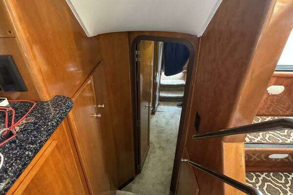 Carver  Yacht For Sale