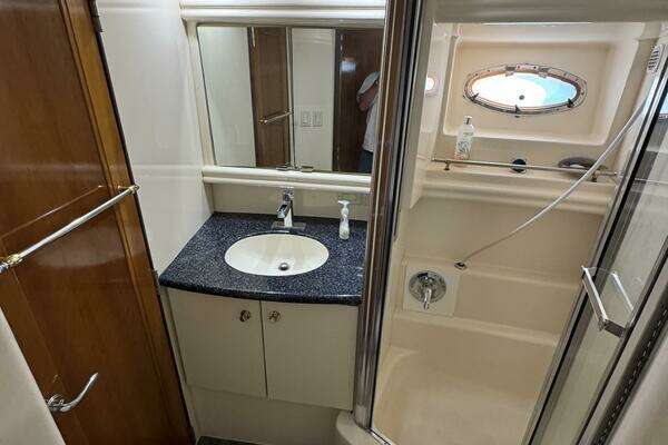 Carver  Yacht For Sale