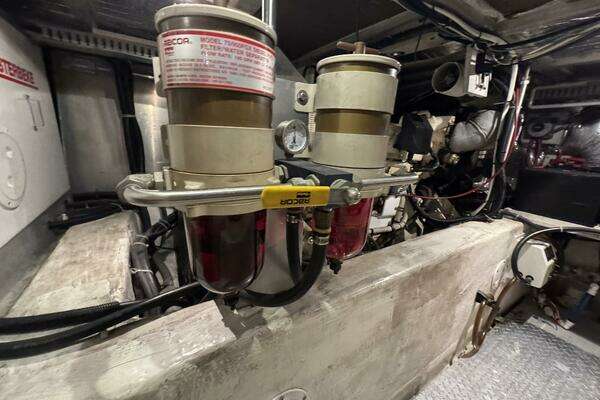 Carver  Yacht For Sale