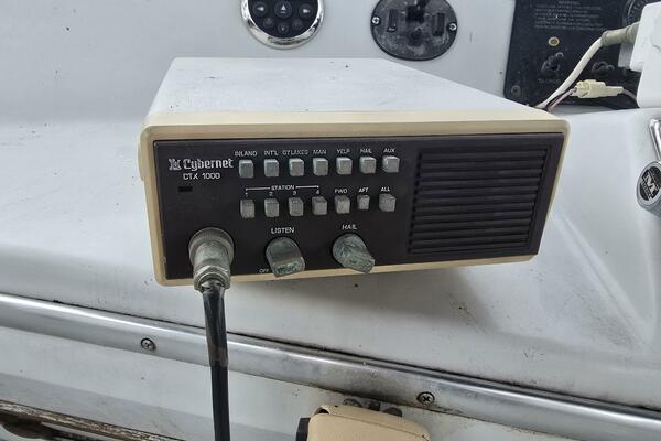 37ft Chris Craft Yacht For Sale