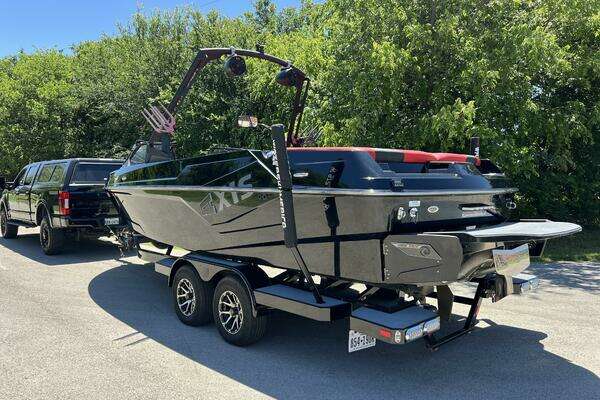 Photo of the 2021 Axis T23