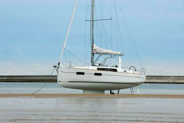 35-ft-Beneteau-2016-Oceanis 35 Lifting Keel-Lady Tiger New Orleans Louisiana United States  yacht for sale