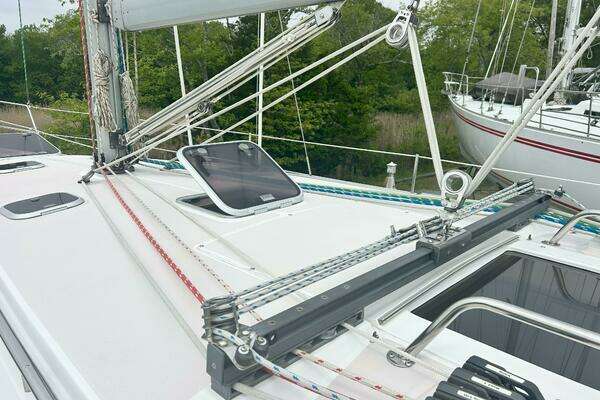 Photo of the 1999 Catalina 380 "AUSarah"