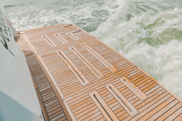 Galeon 550 FLY Yacht For Sale