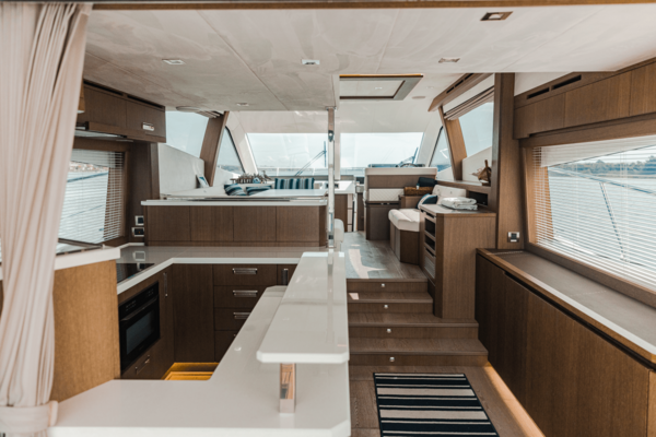 Galeon 550 FLY Yacht For Sale