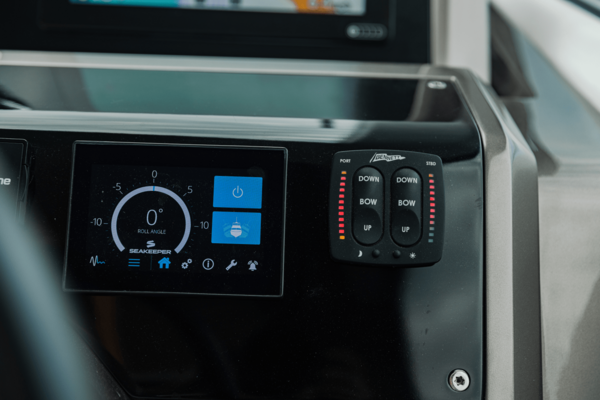 Galeon 550 FLY Yacht For Sale