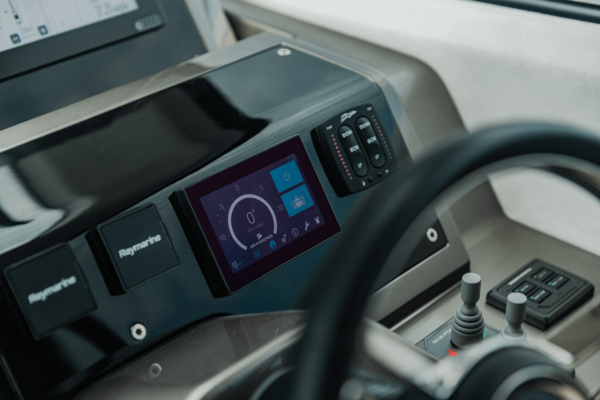 Galeon 550 FLY Yacht For Sale