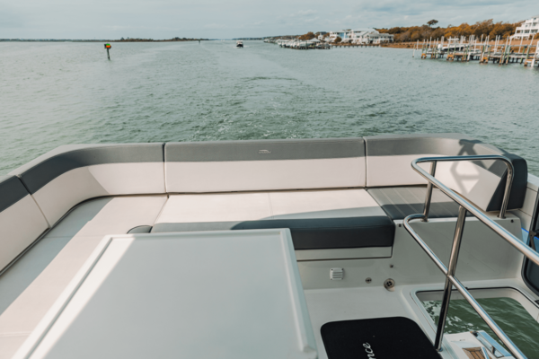 Galeon 550 FLY Yacht For Sale