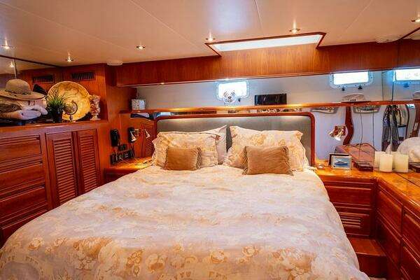 Offshore Yachts Pilothouse Yacht For Sale