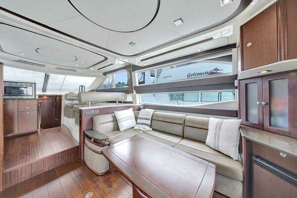 Meridian 441 Sedan Yacht For Sale