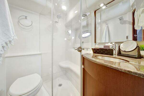 Meridian 441 Sedan Yacht For Sale