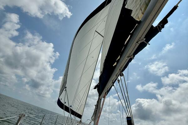 Folivora 34ft Jeanneau Yacht For Sale