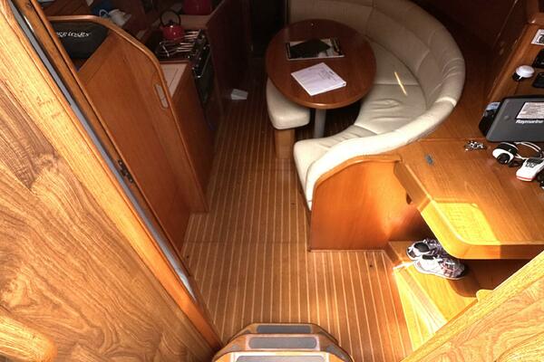 Folivora 34ft Jeanneau Yacht For Sale