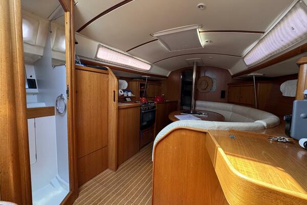 Folivora 34ft Jeanneau Yacht For Sale