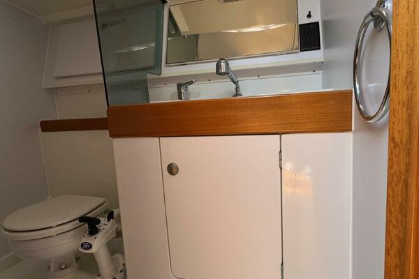 Folivora 34ft Jeanneau Yacht For Sale