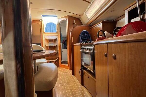 Folivora 34ft Jeanneau Yacht For Sale