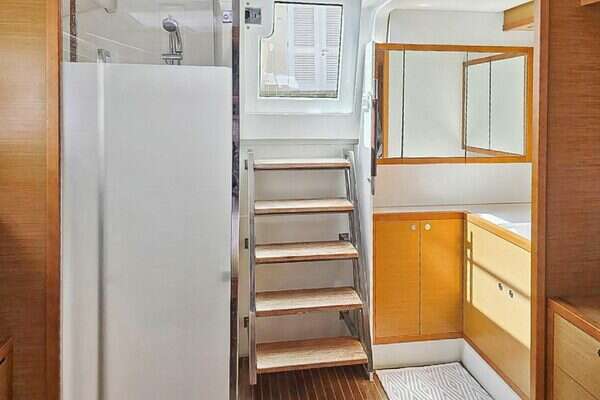 56ft Lagoon Yacht For Sale