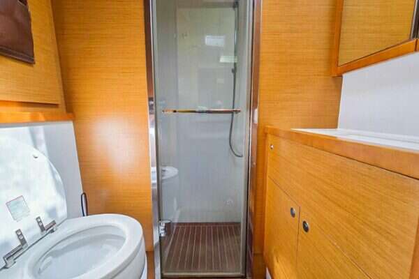 56ft Lagoon Yacht For Sale