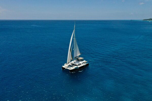 56ft Lagoon Yacht For Sale 56ft Lagoon Yacht For Sale