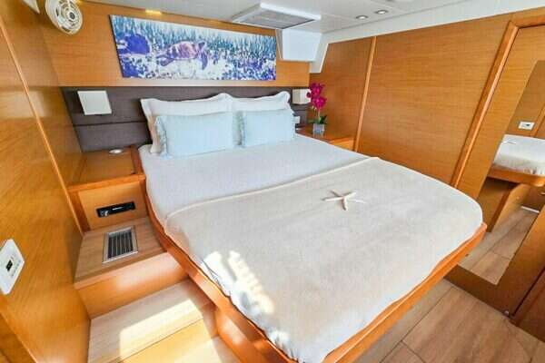 56ft Lagoon Yacht For Sale
