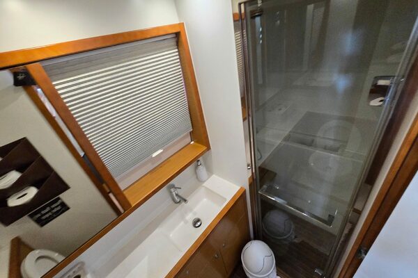 56ft Lagoon Yacht For Sale 56ft Lagoon Yacht For Sale