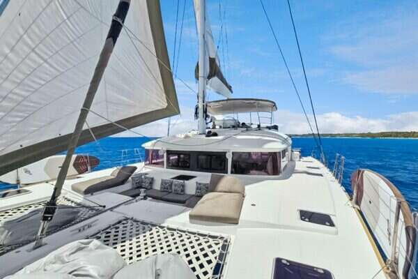 56ft Lagoon Yacht For Sale