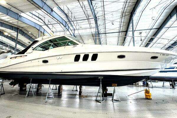 Sea Ray 48 Sundancer Yacht For Sale
