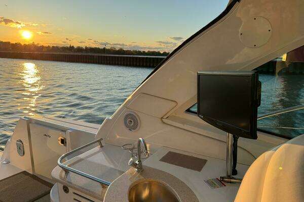 Sea Ray 48 Sundancer Yacht For Sale