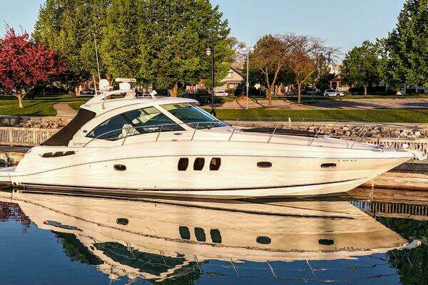Sea Ray 48 Sundancer Yacht For Sale