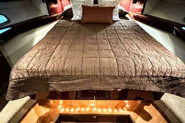 Sea Ray 48 Sundancer Yacht For Sale