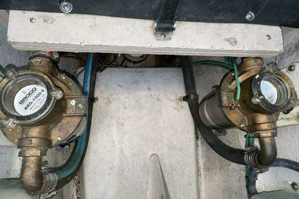 Sea Ray 48 Sundancer Yacht For Sale