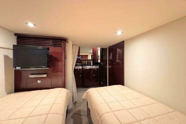 Sea Ray 48 Sundancer Yacht For Sale