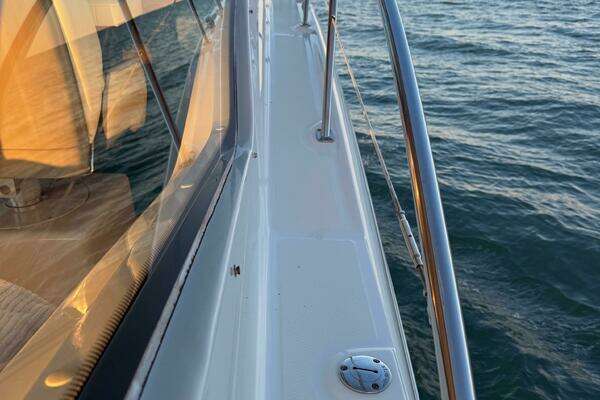Sea Ray 48 Sundancer Yacht For Sale
