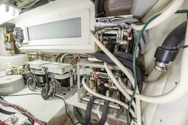 AMYLEASA 49ft Grand Banks Yacht For Sale