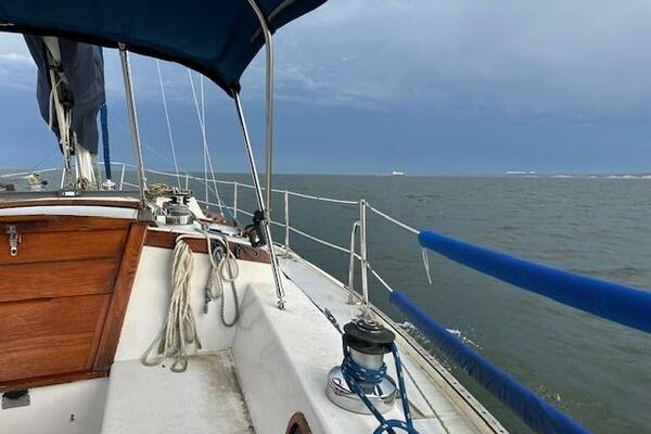 Rum Runner 34ft Catalina Yacht For Sale