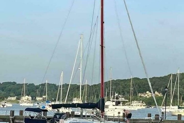 1984 Beneteau First 42